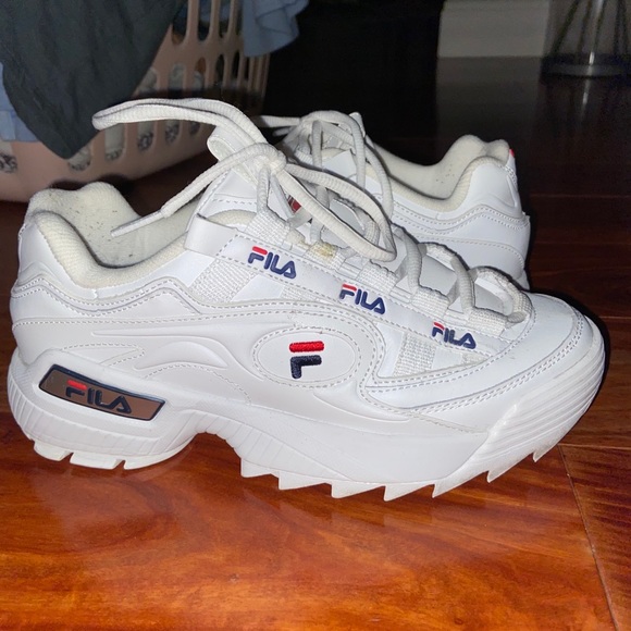 Fila Disrupter Women's 7 1/2 - Picture 2 of 6